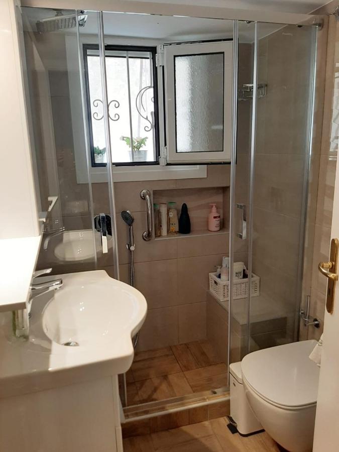 Vári Kerry'S Cosy Apartment מראה חיצוני תמונה